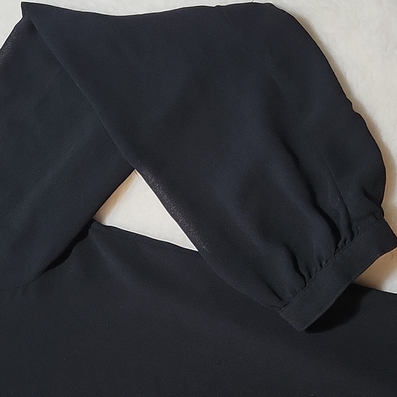 MAX STUDIO SHEER HI-LO TOP - Picture 8 of 13